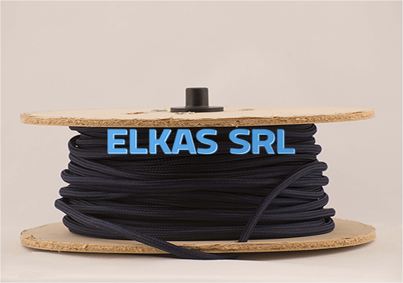 Nuestros cables cuentan con certificación. Además cuentan con un proceso de pegado que evita que se despelucen en su armado.